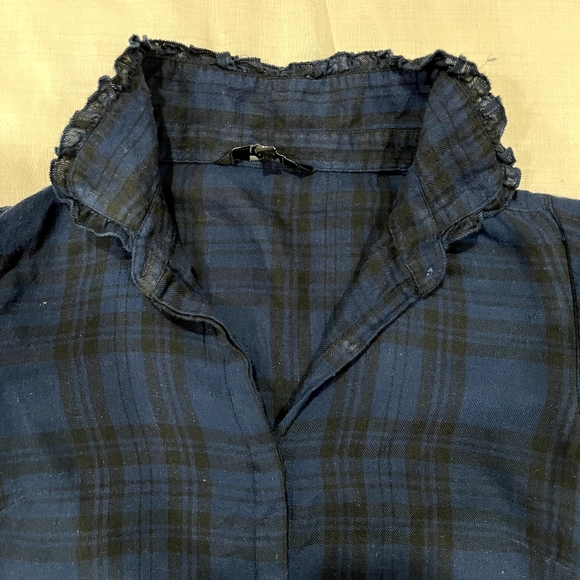 Navy blue Flutter sleeve Shirt - Picture 4 of 5